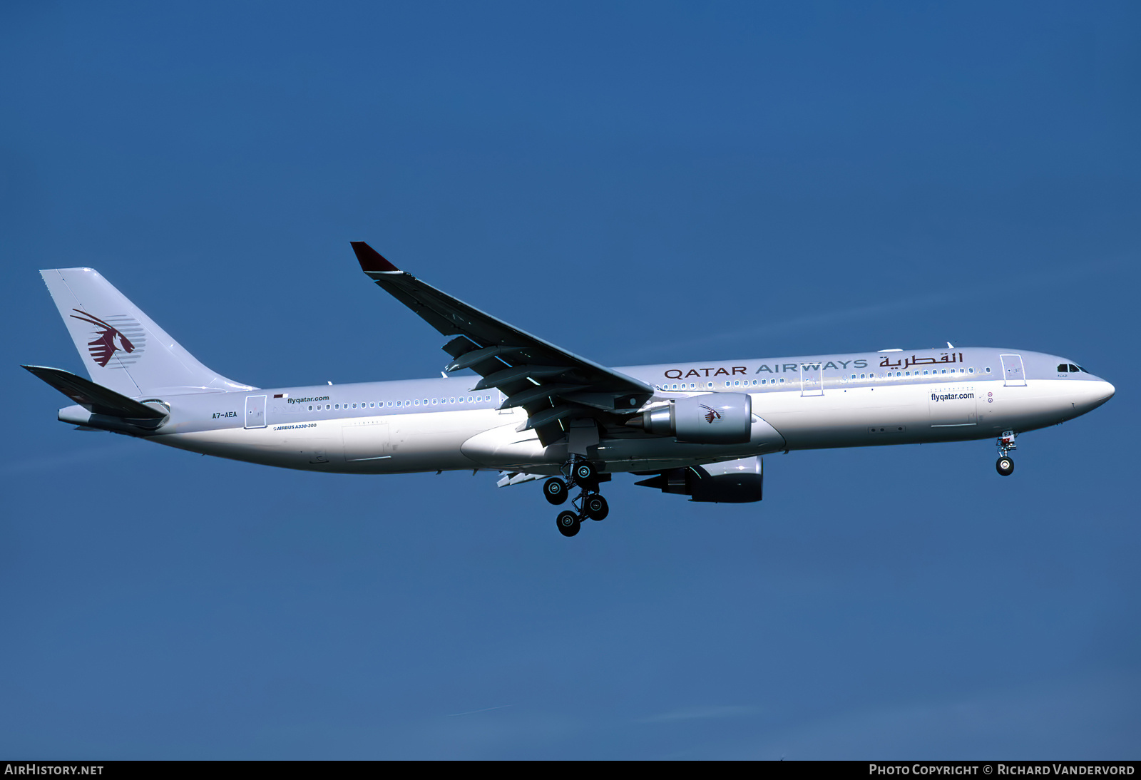 Aircraft Photo of A7-AEA | Airbus A330-302 | Qatar Airways | AirHistory.net #832022