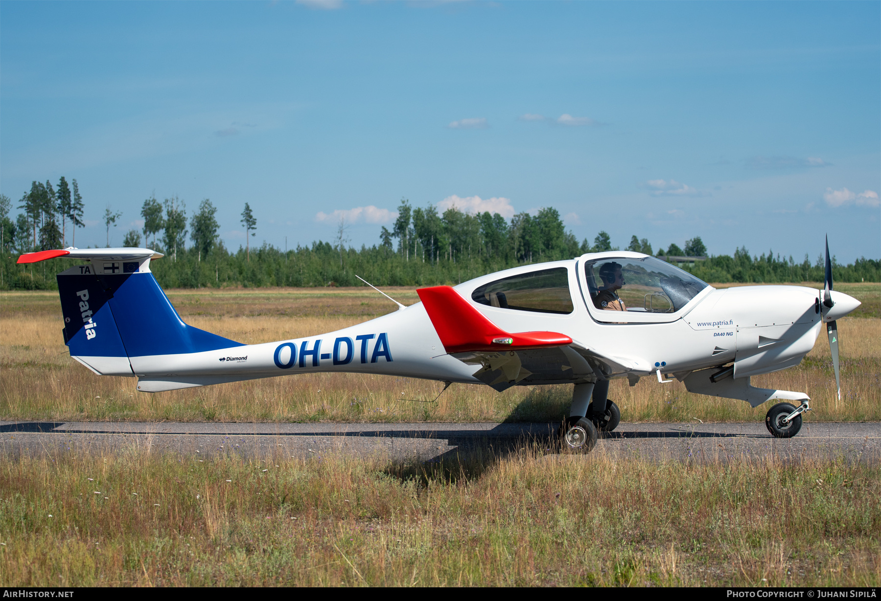Aircraft Photo of OH-DTA | Diamond DA40 NG Diamond Star | Patria Pilot Training | AirHistory.net #832041