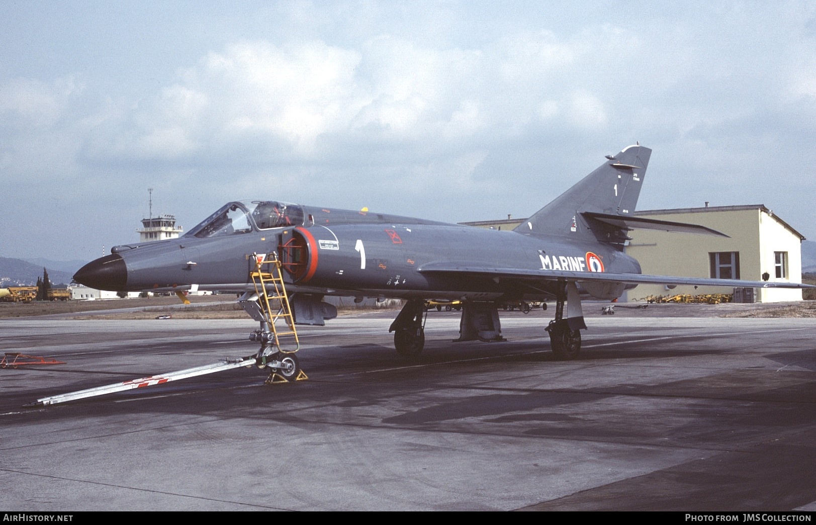 Aircraft Photo of 1 | Dassault Super Etendard | France - Navy | AirHistory.net #832365