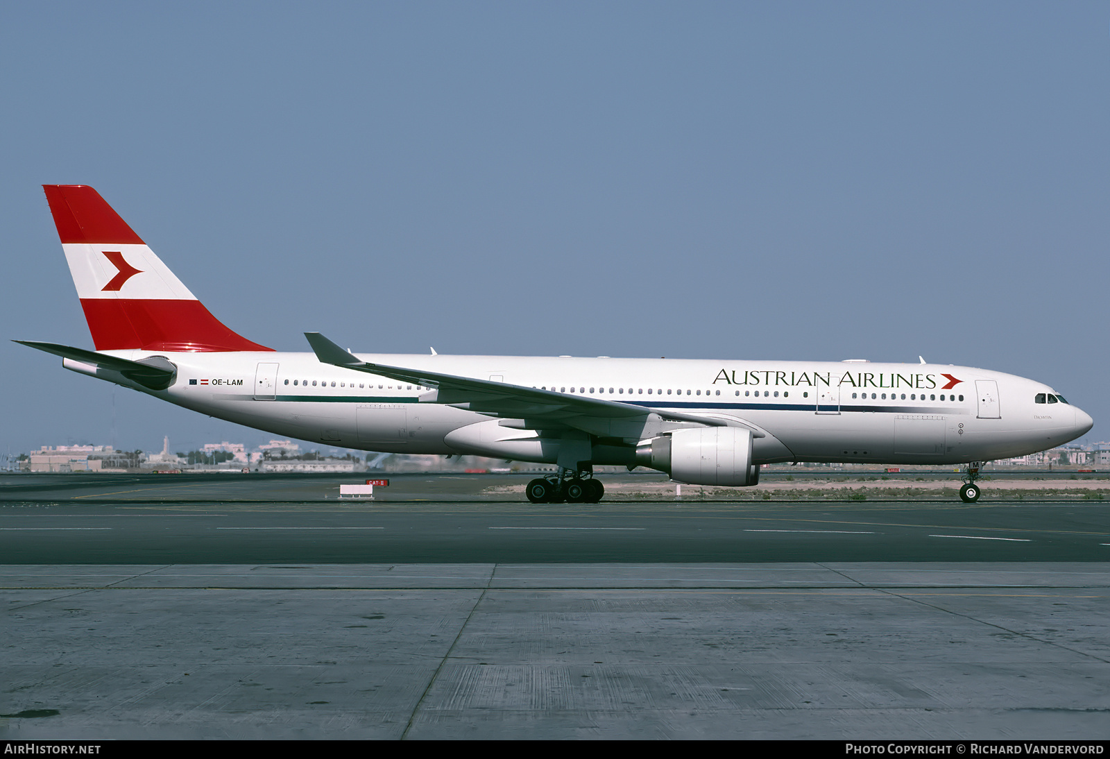 Aircraft Photo of OE-LAM | Airbus A330-223 | Austrian Airlines | AirHistory.net #832367