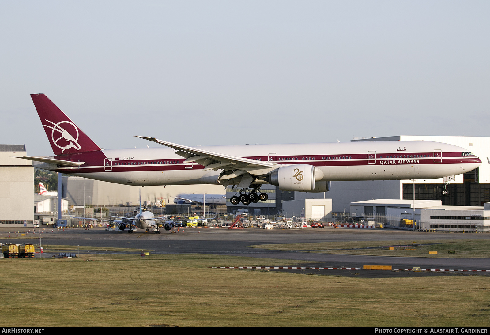 Aircraft Photo of A7-BAC | Boeing 777-3DZ/ER | Qatar Airways | AirHistory.net #832427