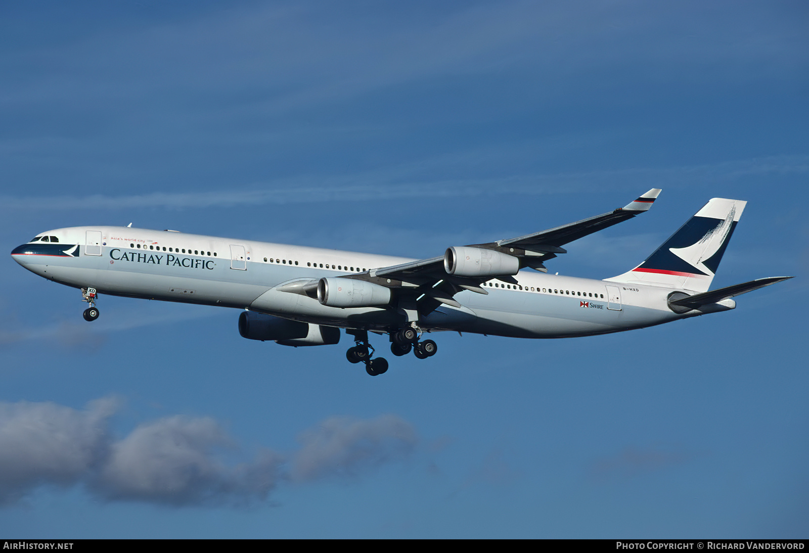 Aircraft Photo of B-HXD | Airbus A340-313 | Cathay Pacific Airways | AirHistory.net #832536