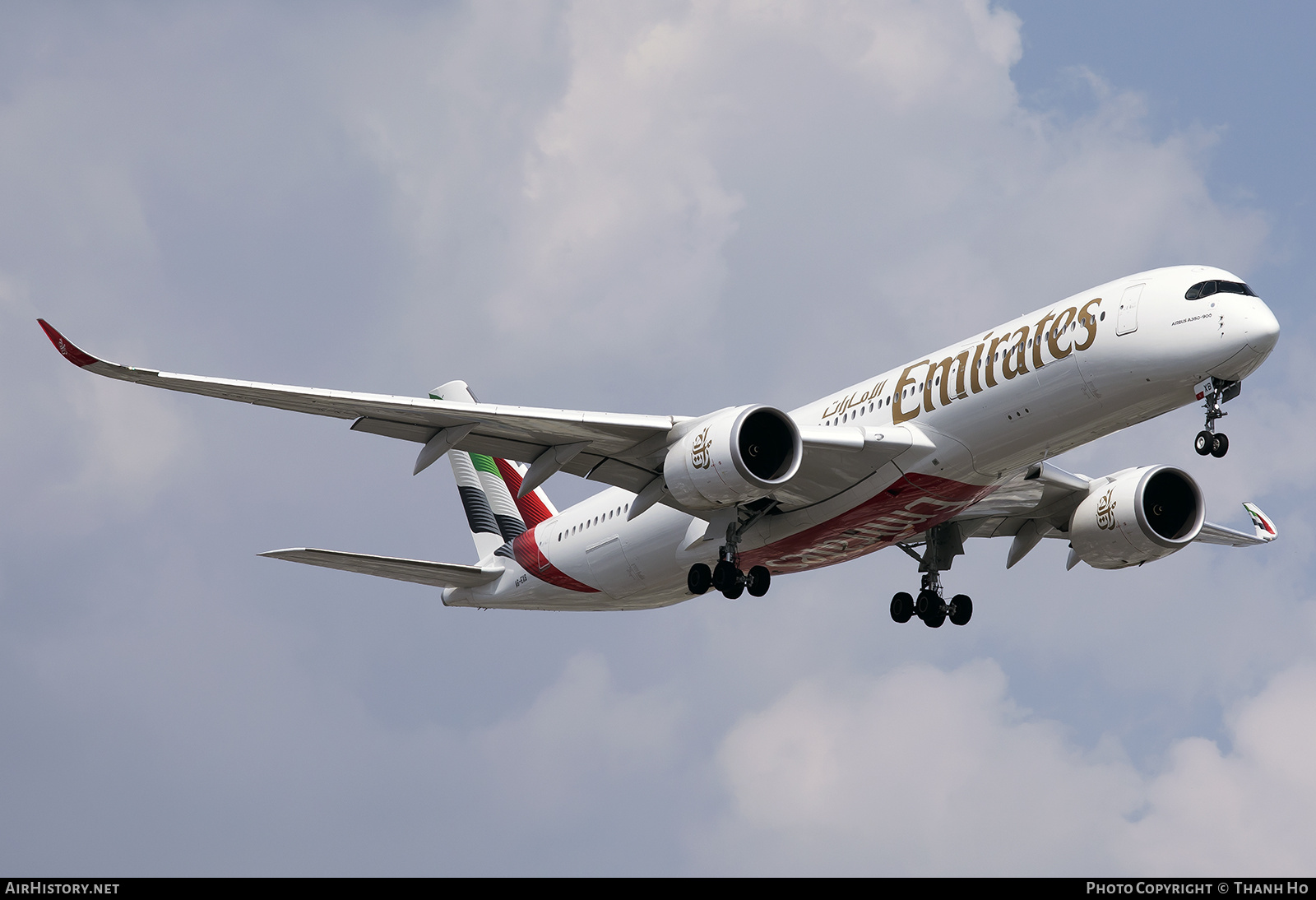 Aircraft Photo of A6-EXB | Airbus A350-941 | Emirates | AirHistory.net #832570