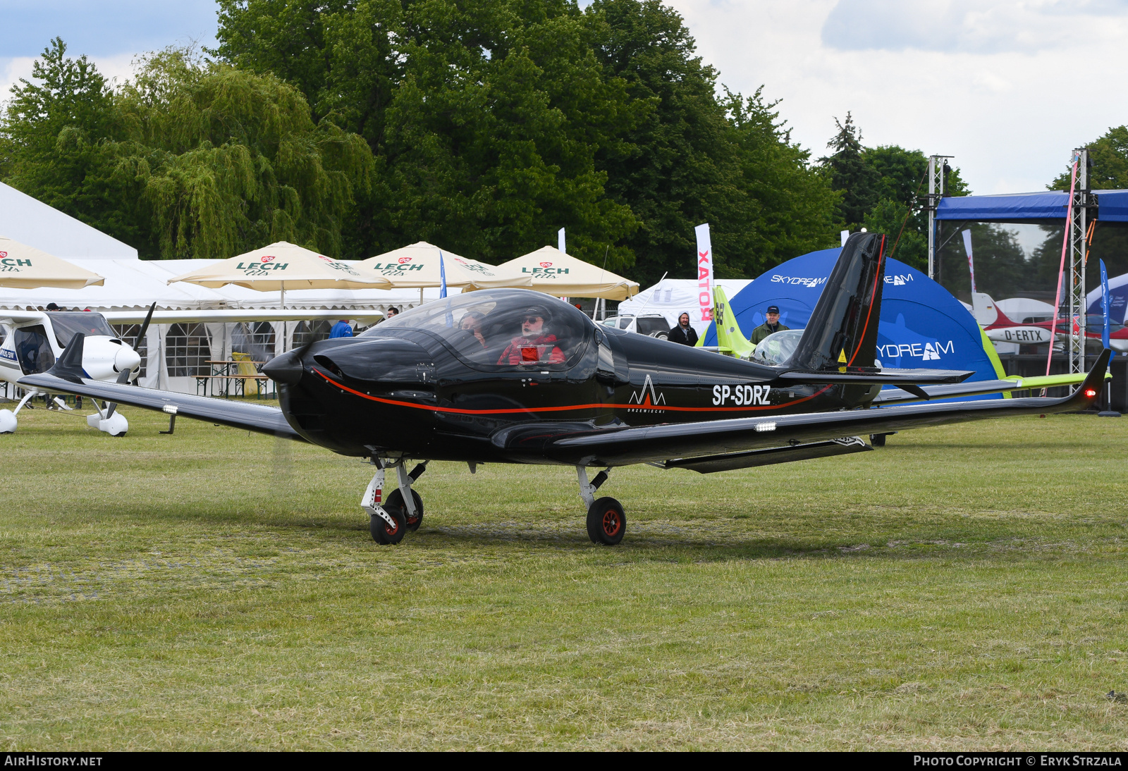 Aircraft Photo of SP-SDRZ | Jihlavan KP-5 Skyleader 600 | AirHistory.net #832613