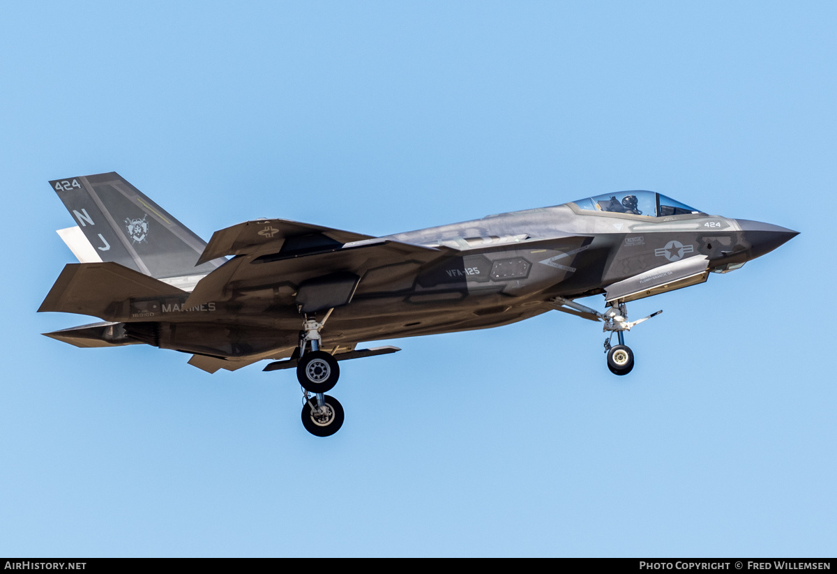 Aircraft Photo of 169160 | Lockheed Martin F-35C Lightning II | USA - Navy | AirHistory.net #832620