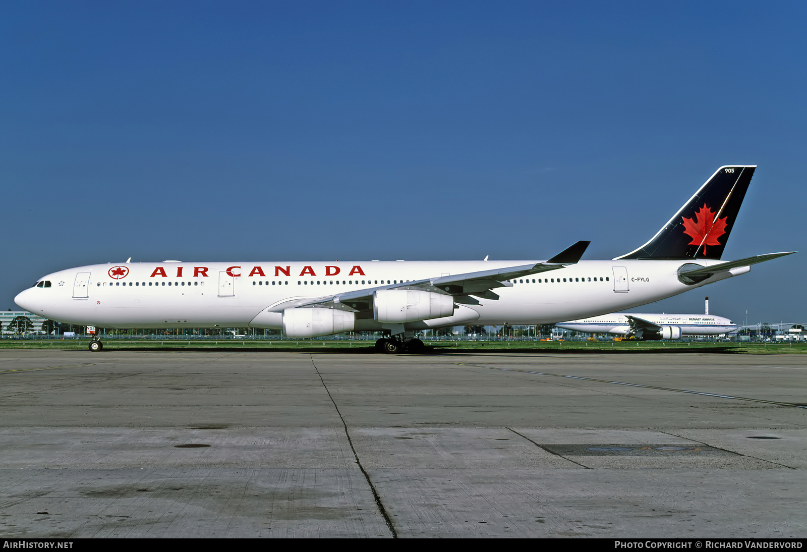 Aircraft Photo of C-FYLG | Airbus A340-313 | Air Canada | AirHistory.net #832729