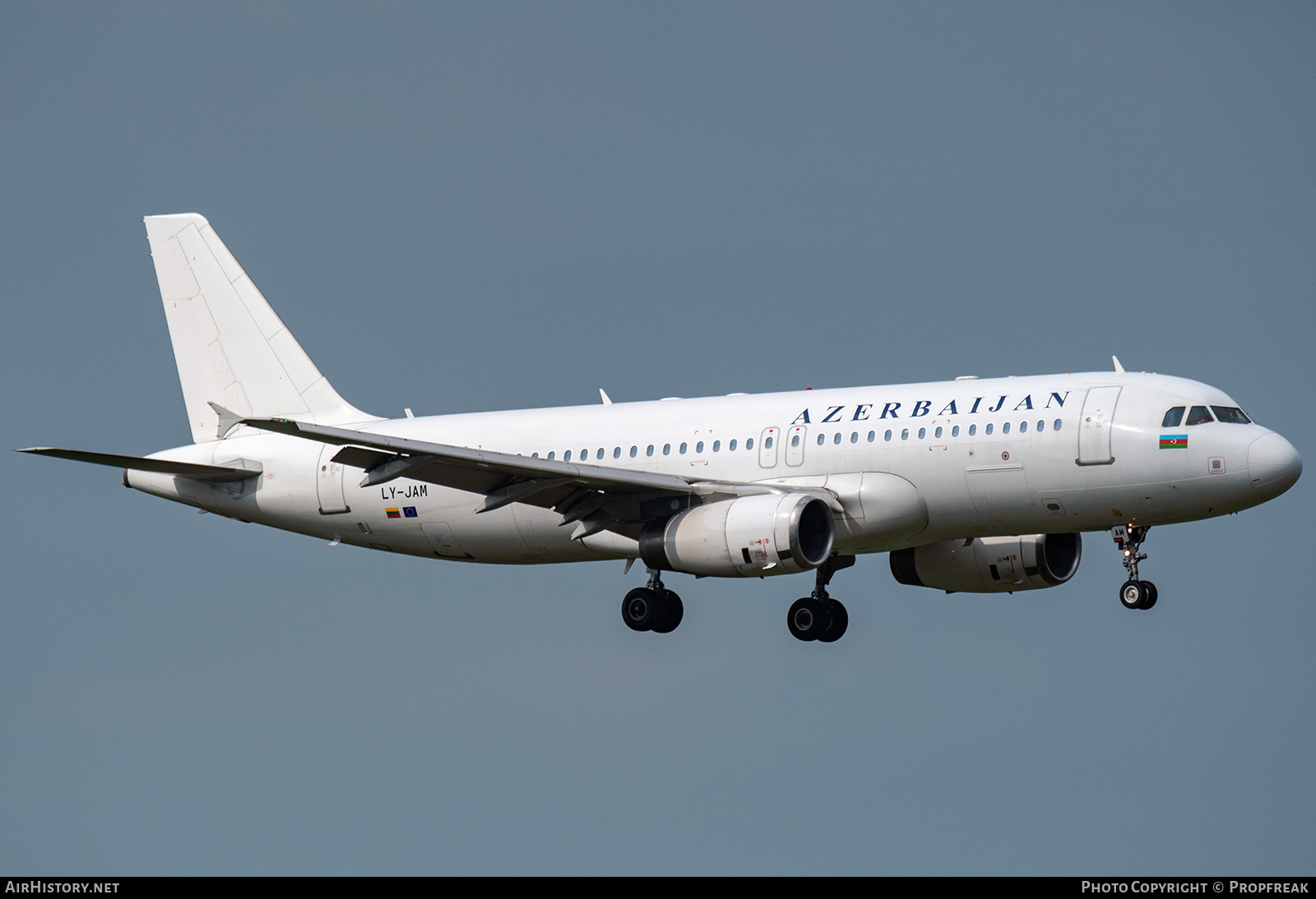 Aircraft Photo of LY-JAM | Airbus A320-233 | Azerbaijan Airlines - AZAL - AHY | AirHistory.net #832815
