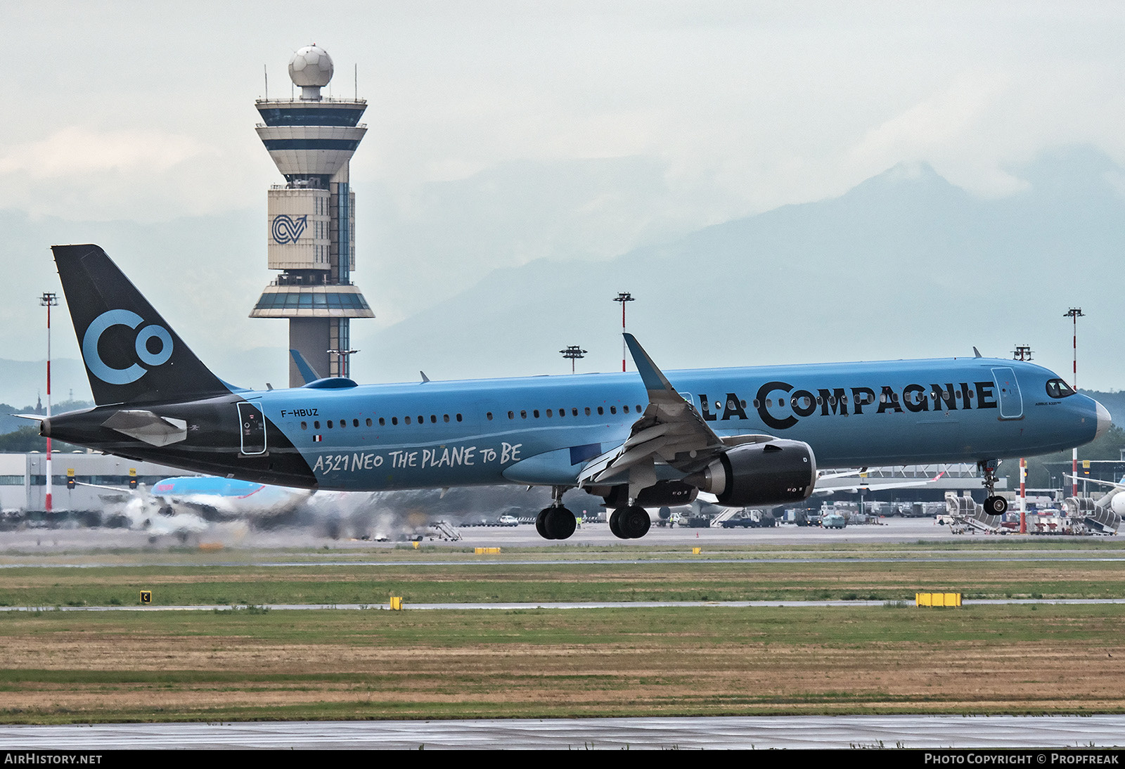 Aircraft Photo of F-HBUZ | Airbus A321-251NX | La Compagnie | AirHistory.net #832820