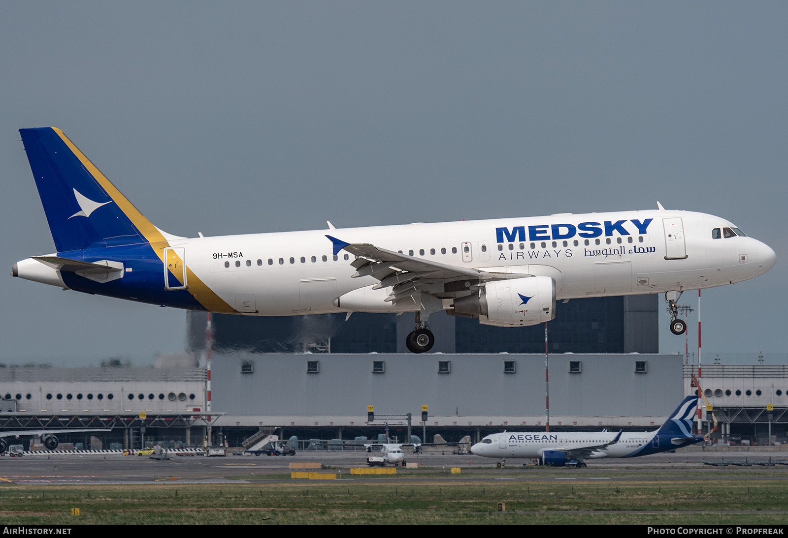 Aircraft Photo of 9H-MSA | Airbus A320-214 | MedSky Airways | AirHistory.net #832825