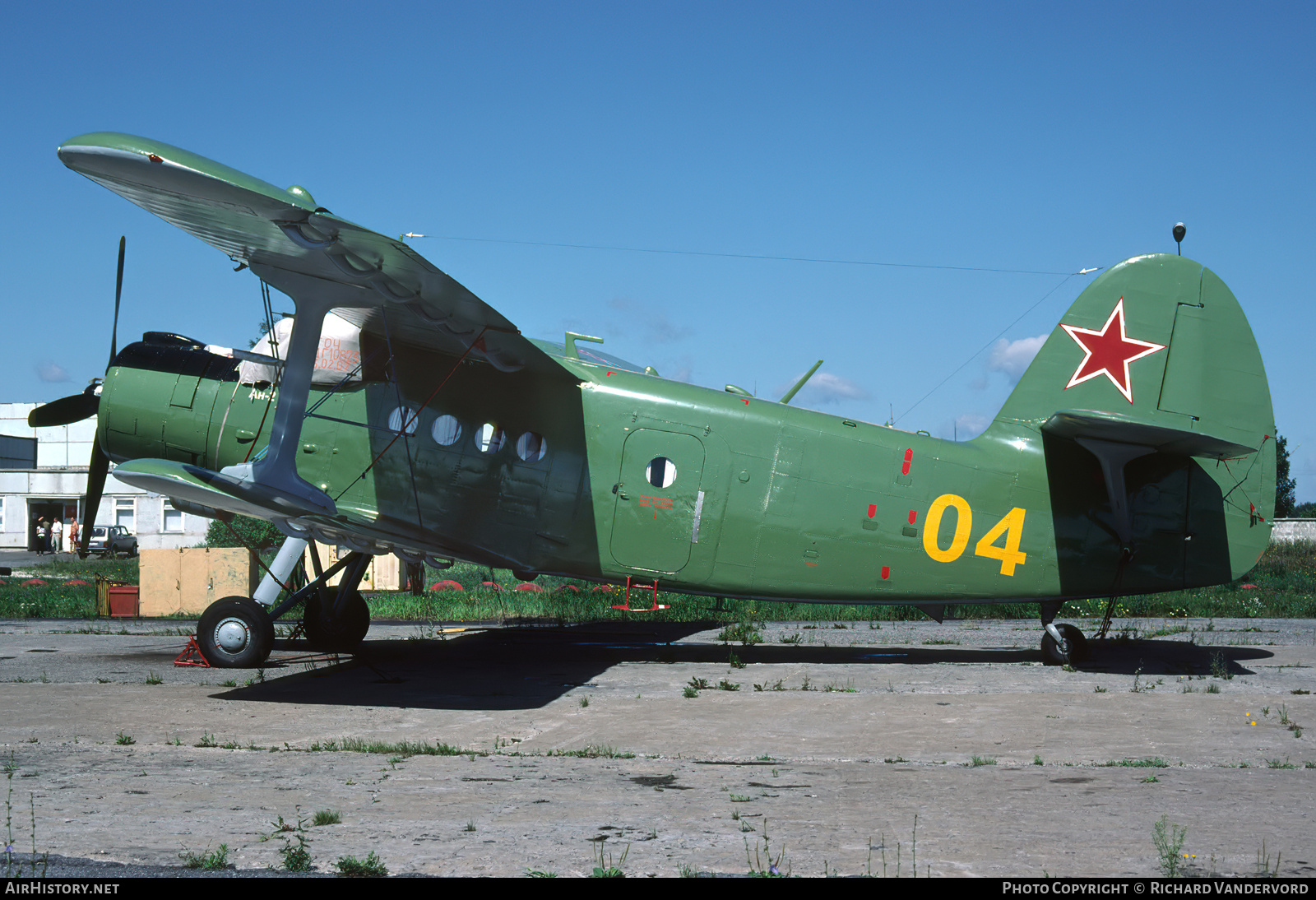 Aircraft Photo of 04 yellow | Antonov An-2T | Russia - Air Force | AirHistory.net #832828