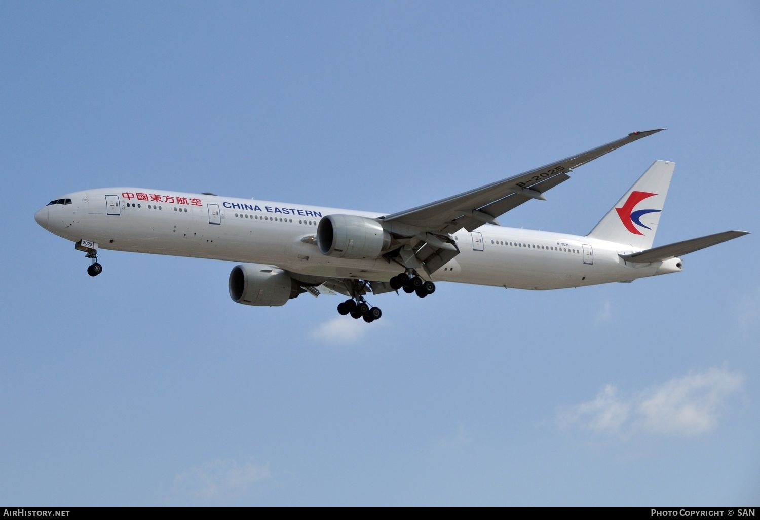 Aircraft Photo of B-2025 | Boeing 777-39P/ER | China Eastern Airlines | AirHistory.net #832885