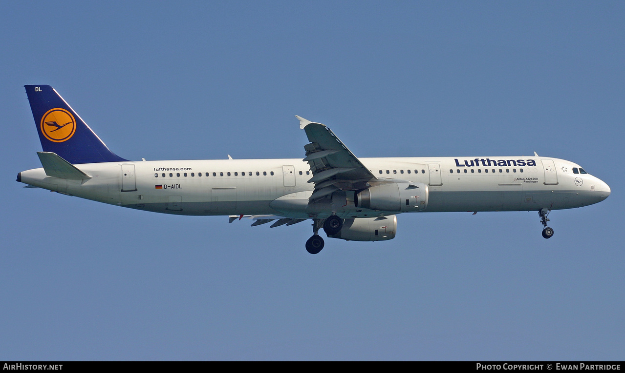 Aircraft Photo of D-AIDL | Airbus A321-231 | Lufthansa | AirHistory.net #832914