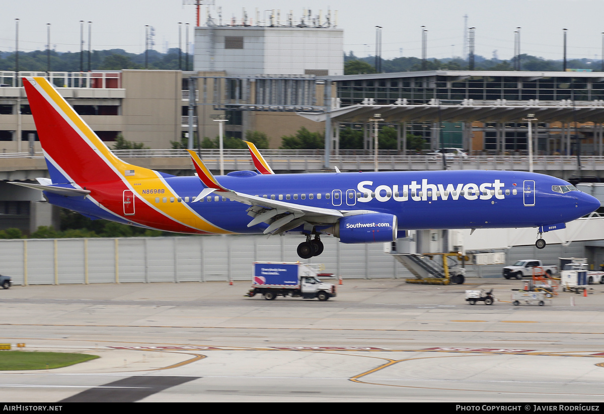 Aircraft Photo of N8698B | Boeing 737-8H4 | Southwest Airlines | AirHistory.net #832985