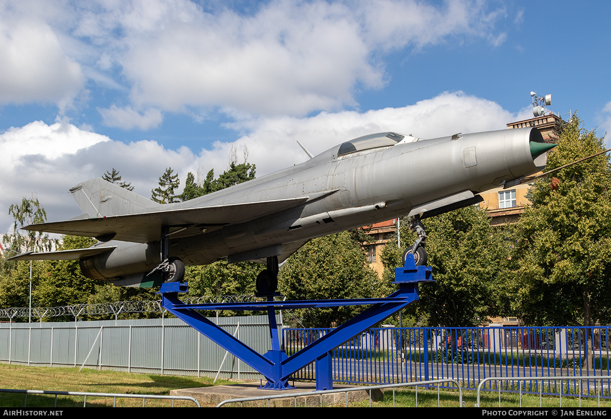 Aircraft Photo of 0212 | Aero S-106 (MiG-21F-13) | Czechoslovakia - Air Force | AirHistory.net #833108