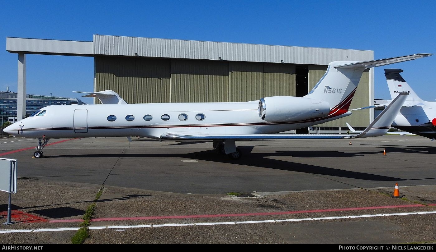 Aircraft Photo of N5616 | Gulfstream Aerospace G-V Gulfstream V | AirHistory.net #833129