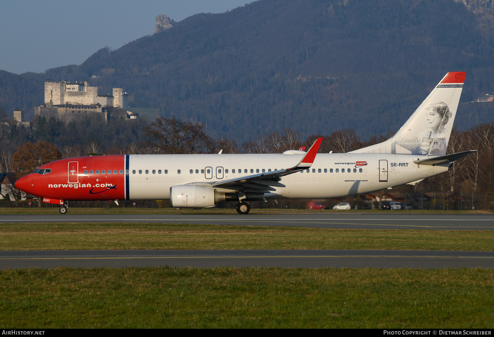 Aircraft Photo of SE-RRT | Boeing 737-8JP | Norwegian | AirHistory.net #833163