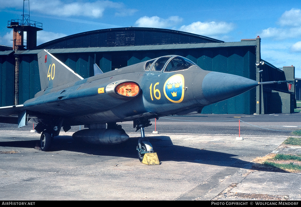 Aircraft Photo of 35075 | Saab J35A Draken | Sweden - Air Force | AirHistory.net #833251
