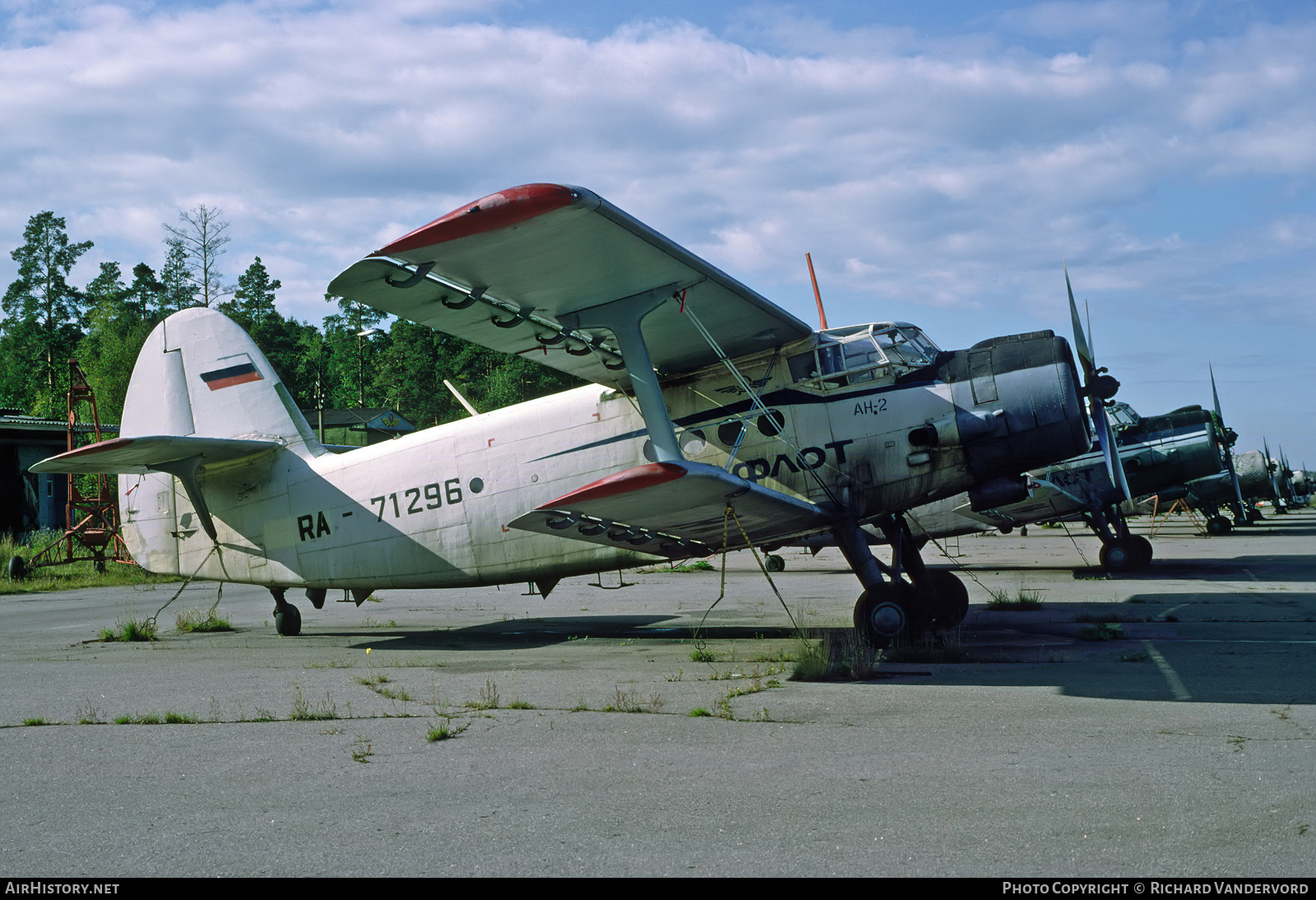 Aircraft Photo of RA-71296 | Antonov An-2R | Aeroflot | AirHistory.net #833349