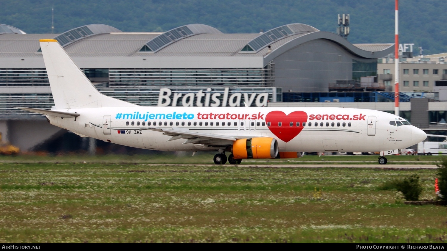 Aircraft Photo of 9H-ZAZ | Boeing 737-436 | AirHistory.net #833474