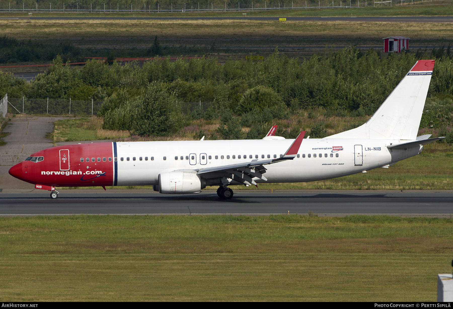 Aircraft Photo of LN-NIB | Boeing 737-86J | Norwegian | AirHistory.net #833527