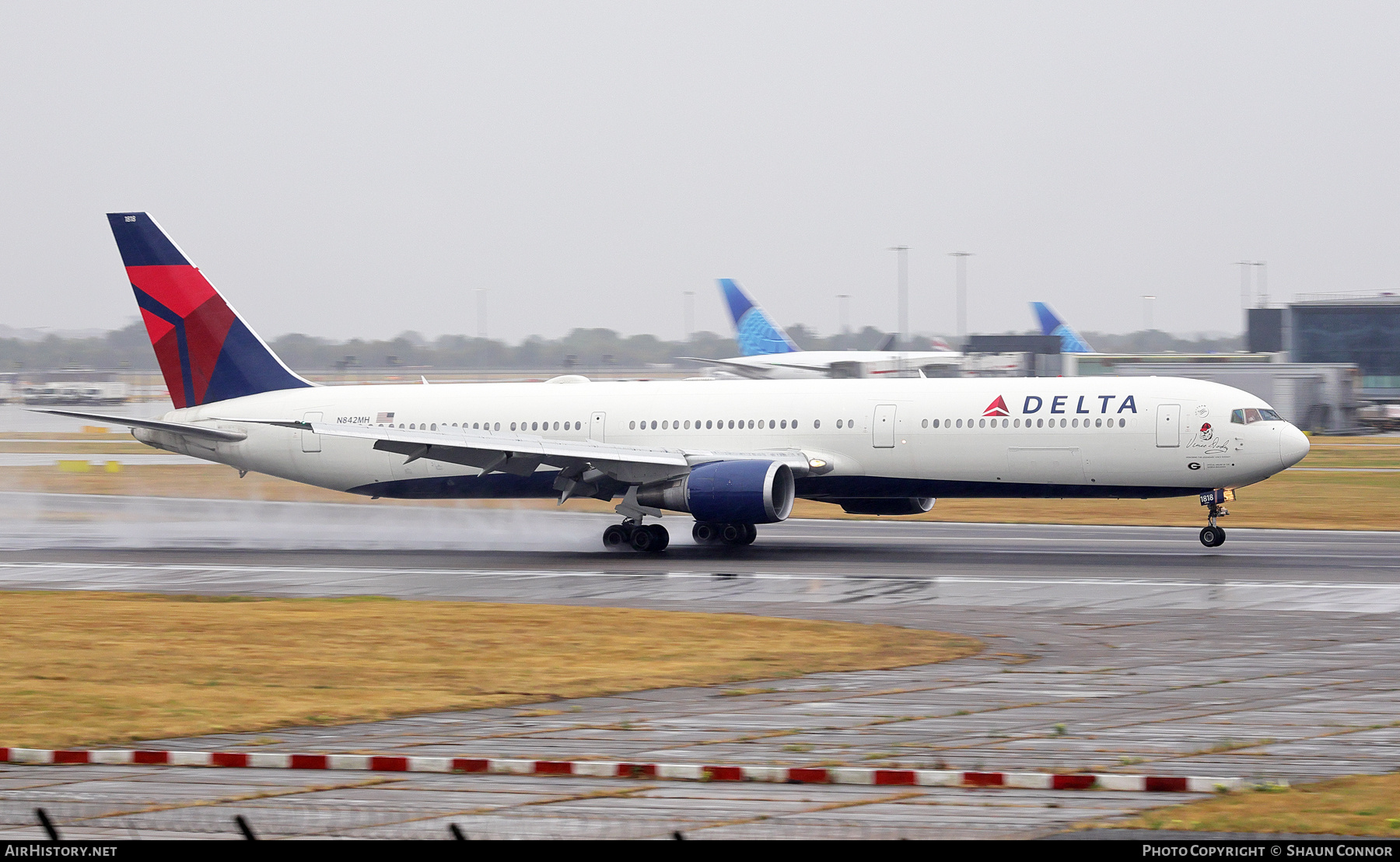 Aircraft Photo of N842MH | Boeing 767-432/ER | Delta Air Lines | AirHistory.net #833551