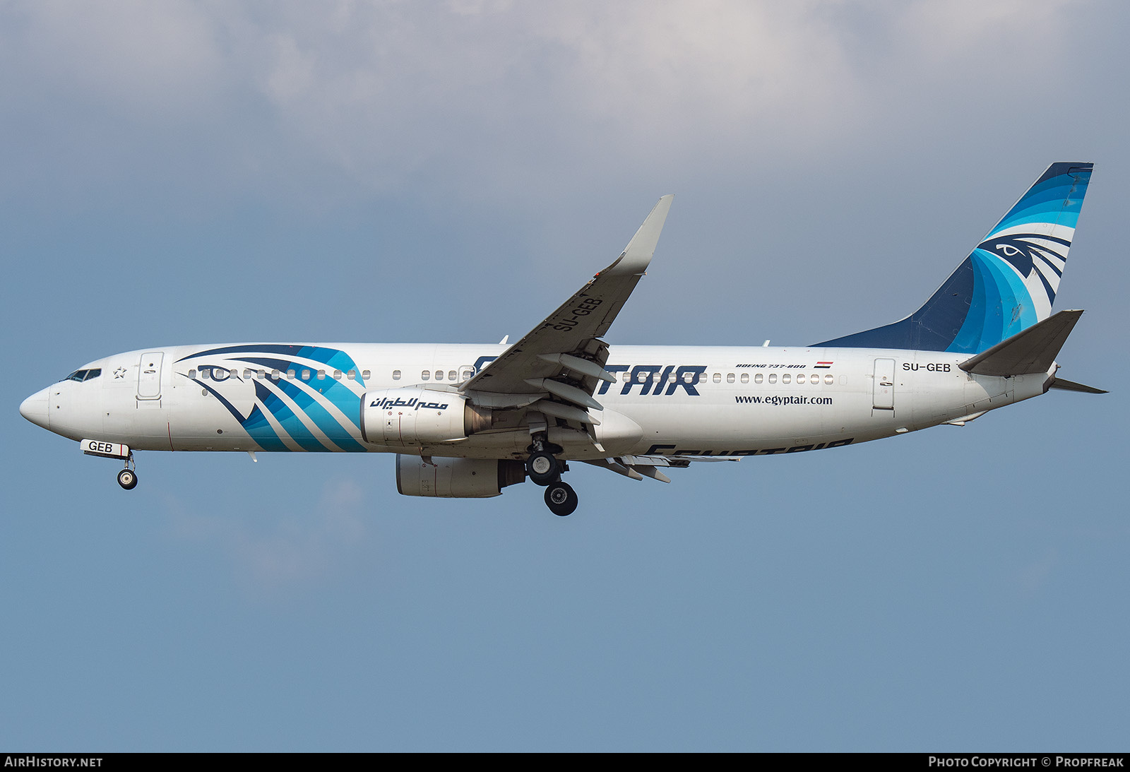 Aircraft Photo of SU-GEB | Boeing 737-866 | EgyptAir | AirHistory.net #833554