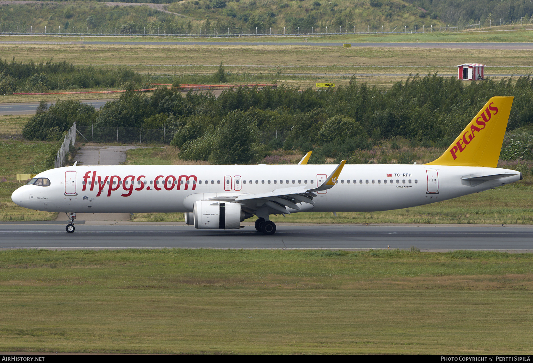 Aircraft Photo of TC-RFH | Airbus A321-251NX | Pegasus Airlines | AirHistory.net #833581