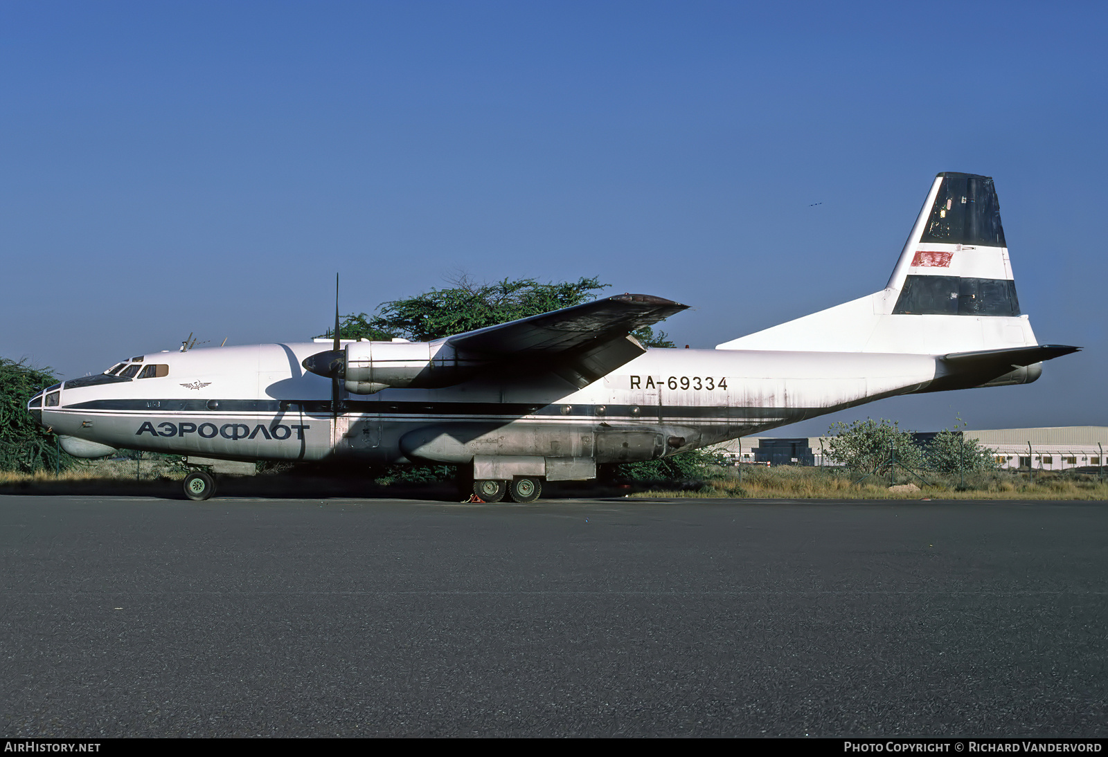 Aircraft Photo of RA-69334 | Antonov An-8 | Aeroflot | AirHistory.net #833597
