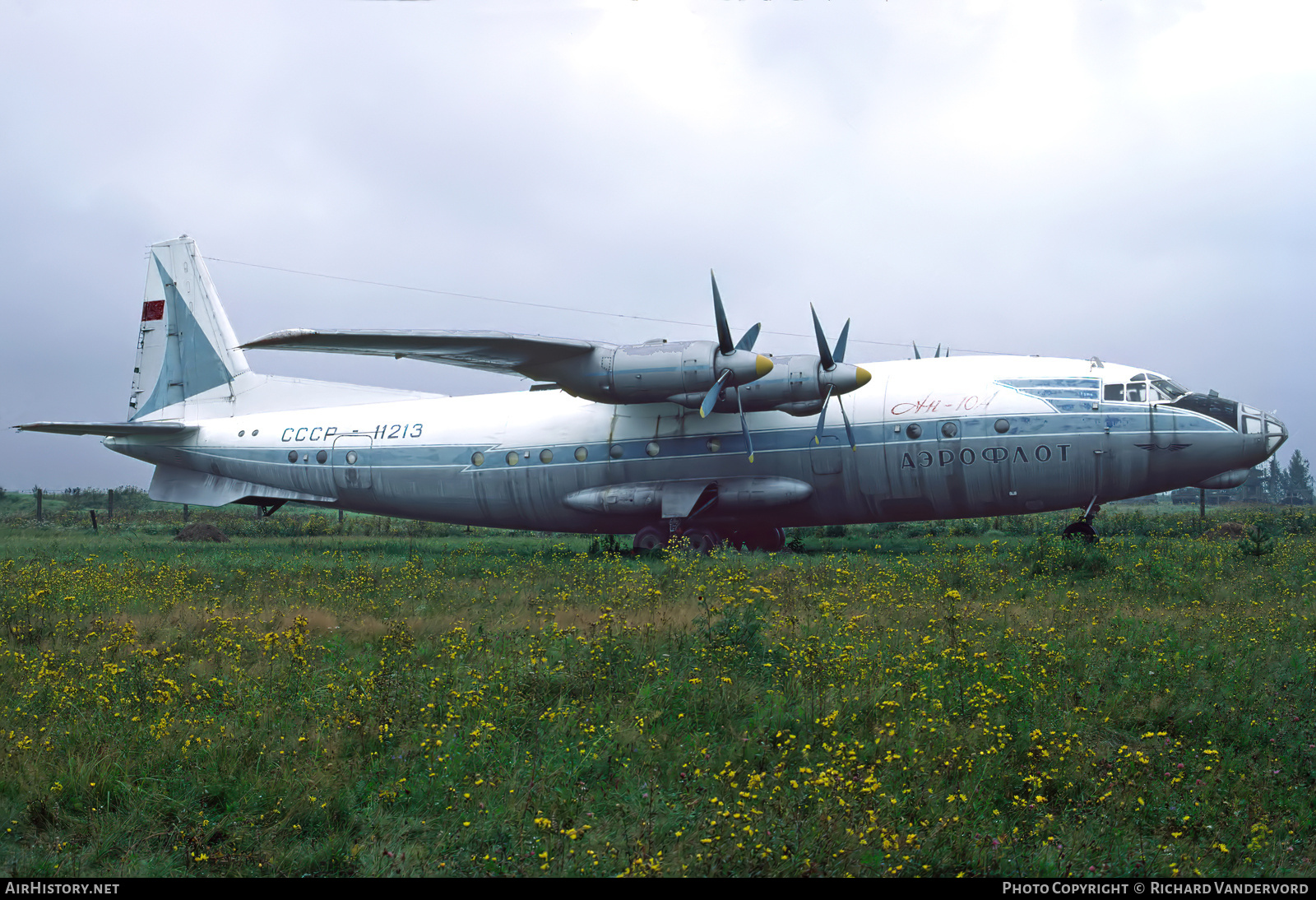 Aircraft Photo of CCCP-11213 | Antonov An-10A Ukraina | Aeroflot | AirHistory.net #833601