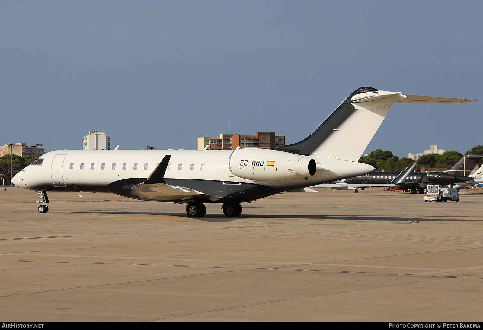 Aircraft Photo of EC-MMD | Bombardier Global Express XRS (BD-700-1A10) | AirHistory.net #833638