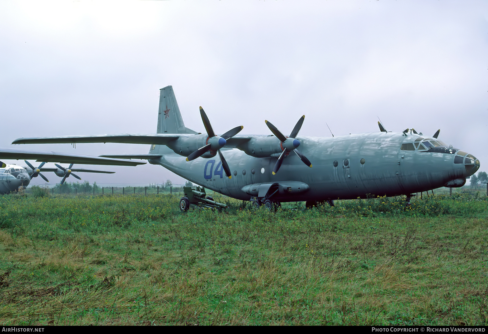 Aircraft Photo of 04 blue | Antonov An-12 | Soviet Union - Air Force | AirHistory.net #833657