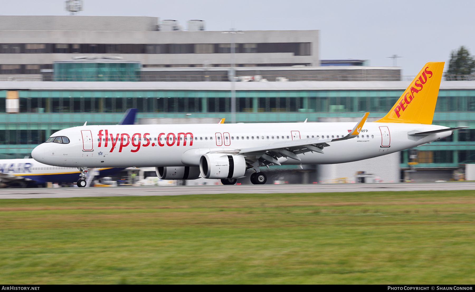 Aircraft Photo of TC-RFP | Airbus A321-251NX | Pegasus Airlines | AirHistory.net #833678