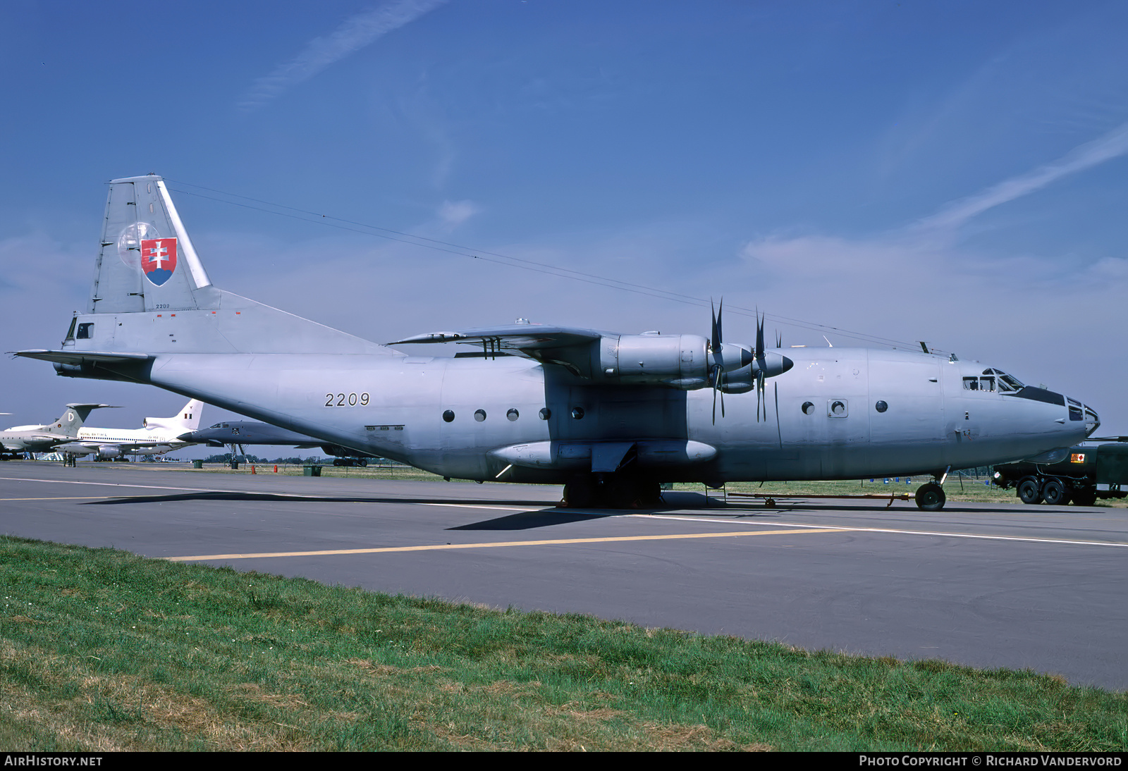 Aircraft Photo of 2209 | Antonov An-12BP | Slovakia - Air Force | AirHistory.net #833800