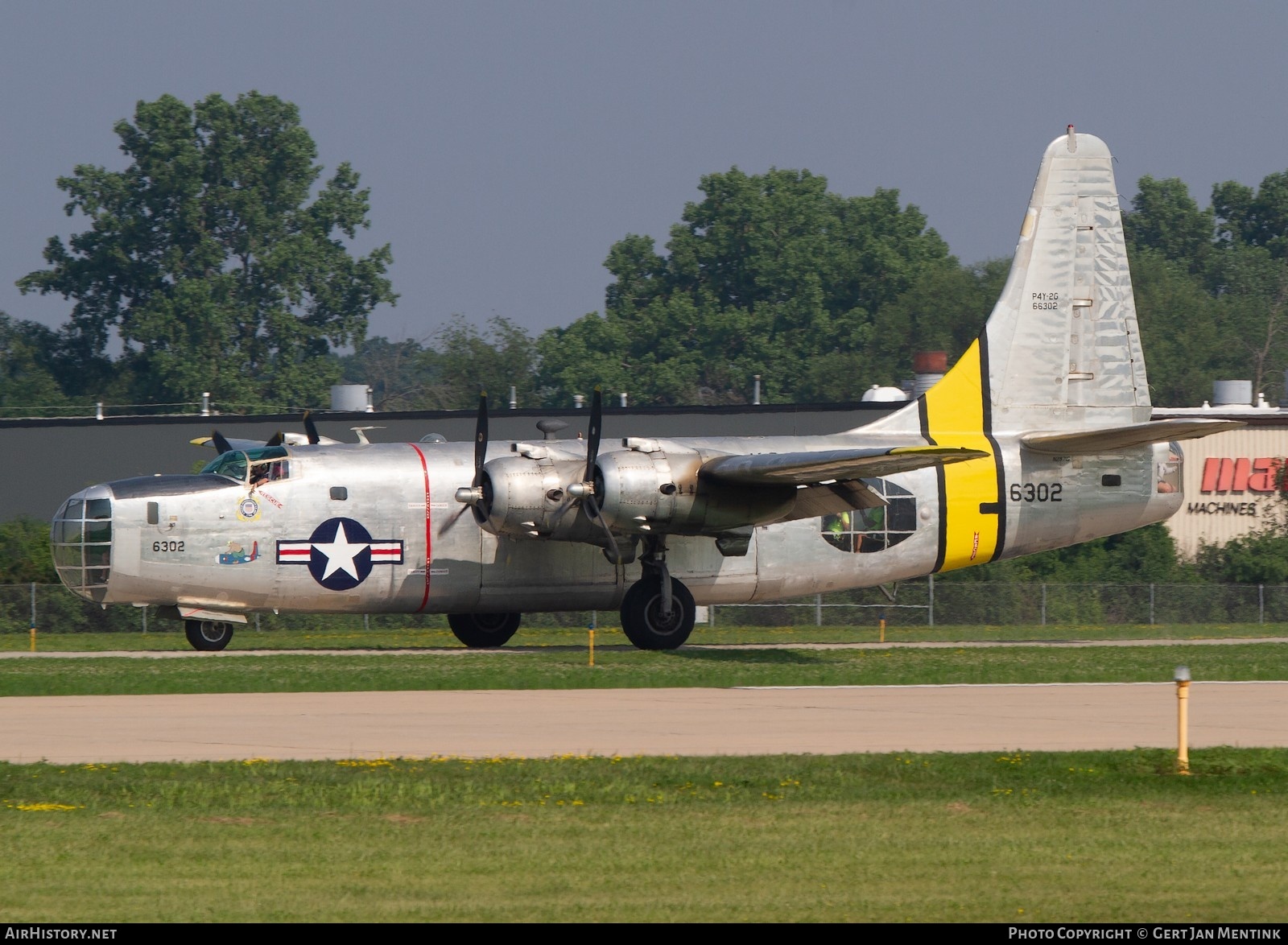 Aircraft Photo of N2871G / 6302 | Consolidated P4Y-G2/AT Super Privateer | USA - Coast Guard | AirHistory.net #833830