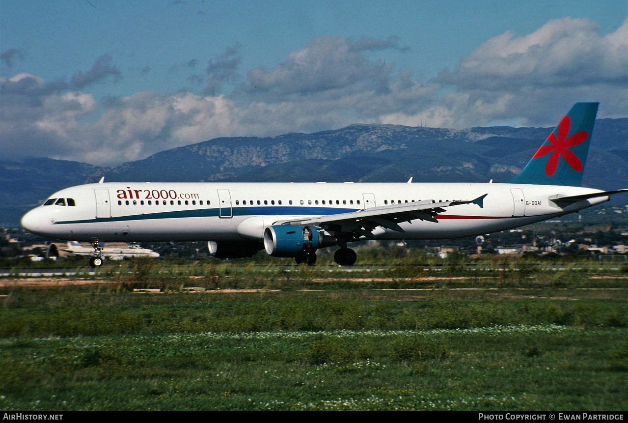 Aircraft Photo of G-OOAI | Airbus A321-211 | Air 2000 | AirHistory.net #833847