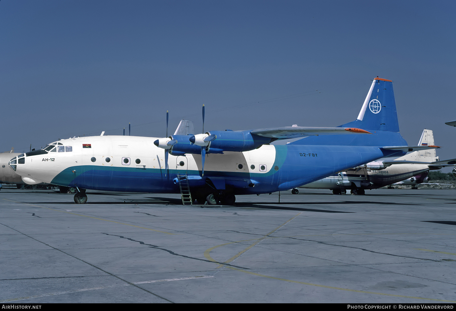 Aircraft Photo of D2-FBY | Antonov An-12B | Savanair | AirHistory.net #833883