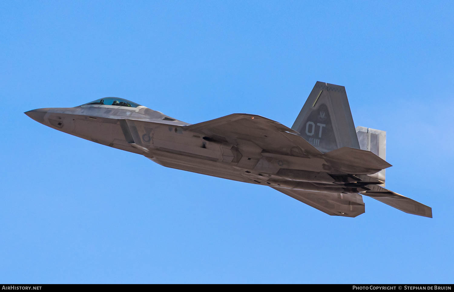 Aircraft Photo of 06-4111 / AF06-111 | Lockheed Martin F-22A Raptor | USA - Air Force | AirHistory.net #833992