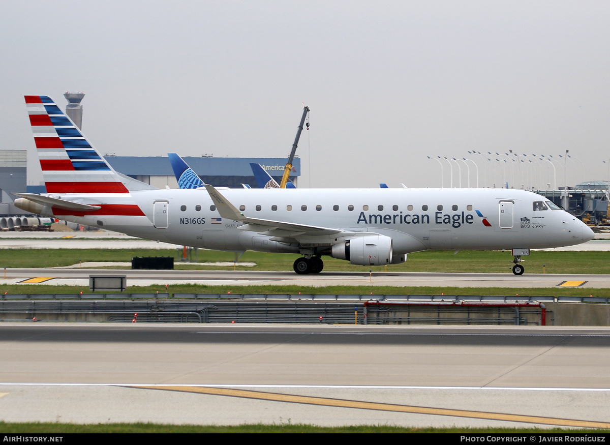 Aircraft Photo of N316GS | Embraer 175LR (ERJ-170-200LR) | American Eagle | AirHistory.net #834020