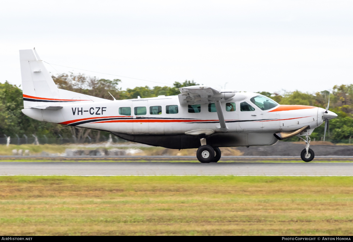 Aircraft Photo of VH-CZF | Cessna 208B Grand Caravan EX | Hinterland Aviation | AirHistory.net #834034