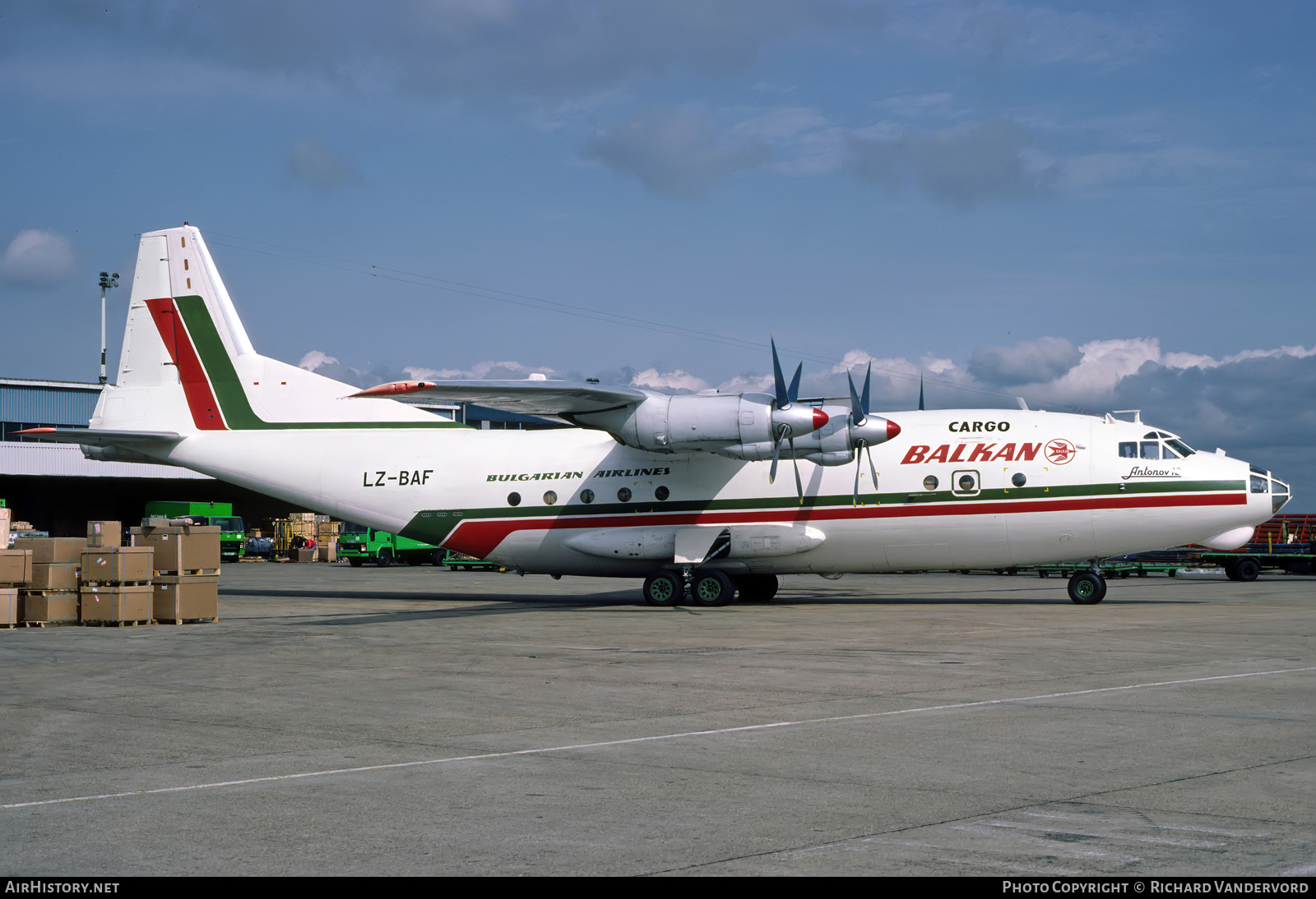 Aircraft Photo of LZ-BAF | Antonov An-12B | Balkan - Bulgarian Airlines Cargo | AirHistory.net #834095
