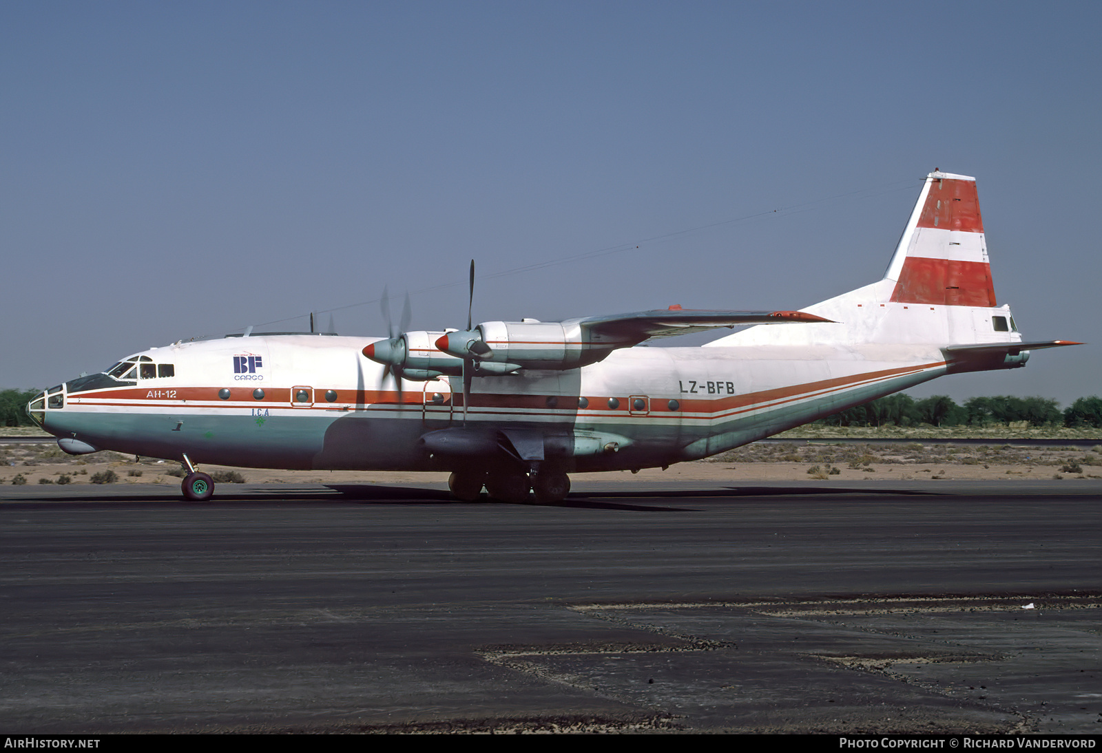 Aircraft Photo of LZ-BFB | Antonov An-12BP | BF Cargo | AirHistory.net #834096