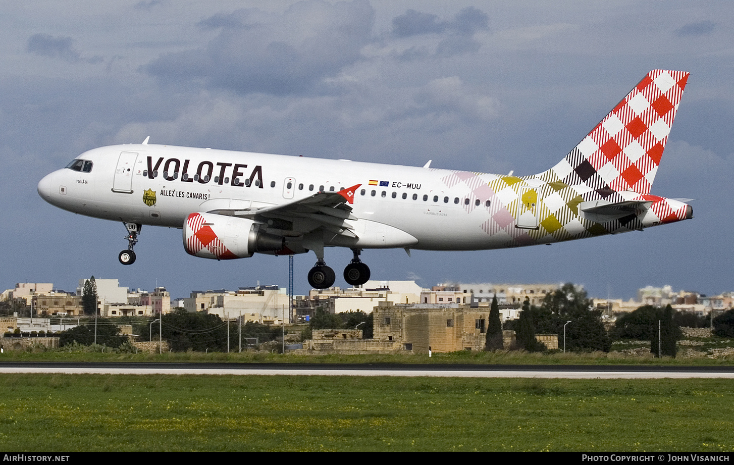 Aircraft Photo of EC-MUU | Airbus A319-111 | Volotea | AirHistory.net #834129