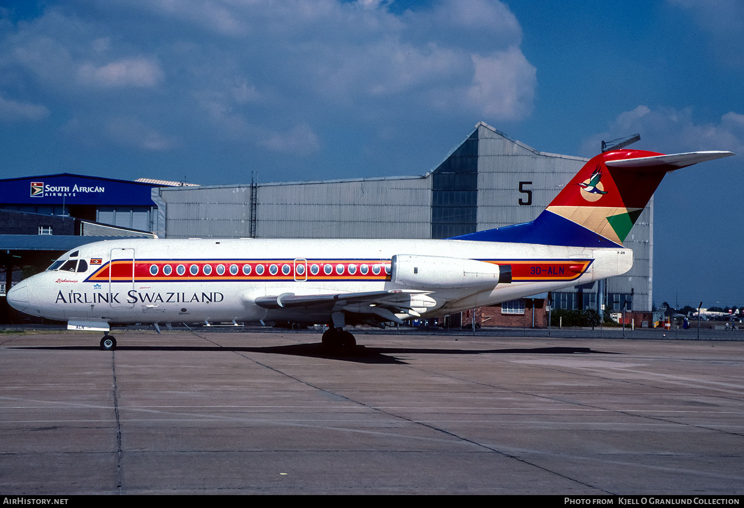 Aircraft Photo of 3D-ALN | Fokker F28-3000 Fellowship | Airlink Swaziland | AirHistory.net #834139