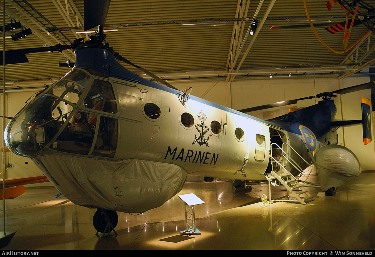 Aircraft Photo of 01001 | Vertol Hkp1 (44A) | Sweden - Navy | AirHistory.net #834214