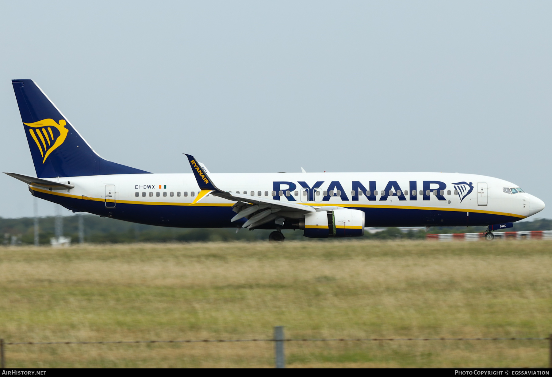 Aircraft Photo of EI-DWX | Boeing 737-8AS | Ryanair | AirHistory.net #834374