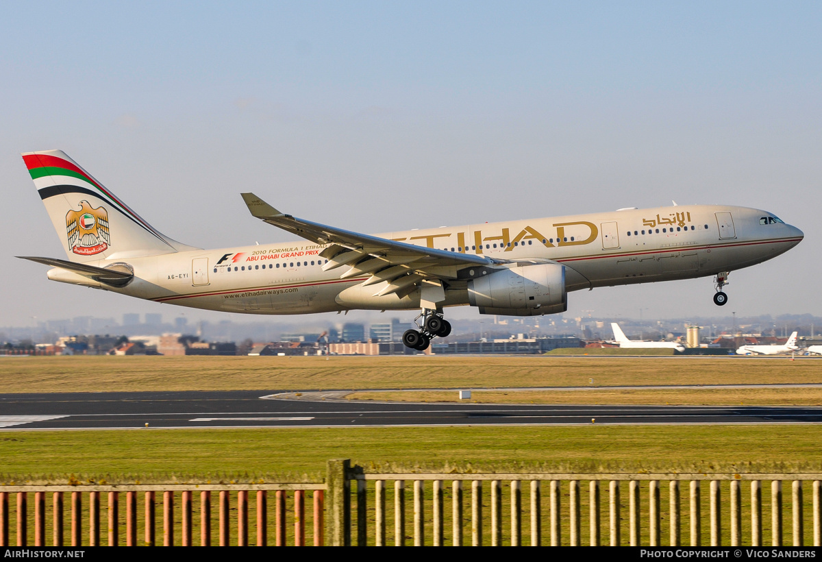 Aircraft Photo of A6-EYI | Airbus A330-243 | Etihad Airways | AirHistory.net #834388