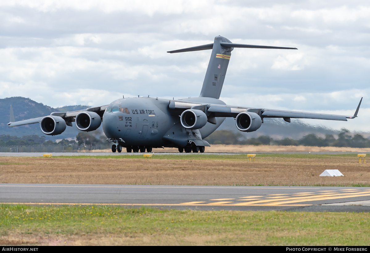 Aircraft Photo of 05-5152 / 55152 | Boeing C-17A Globemaster III | USA - Air Force | AirHistory.net #834532