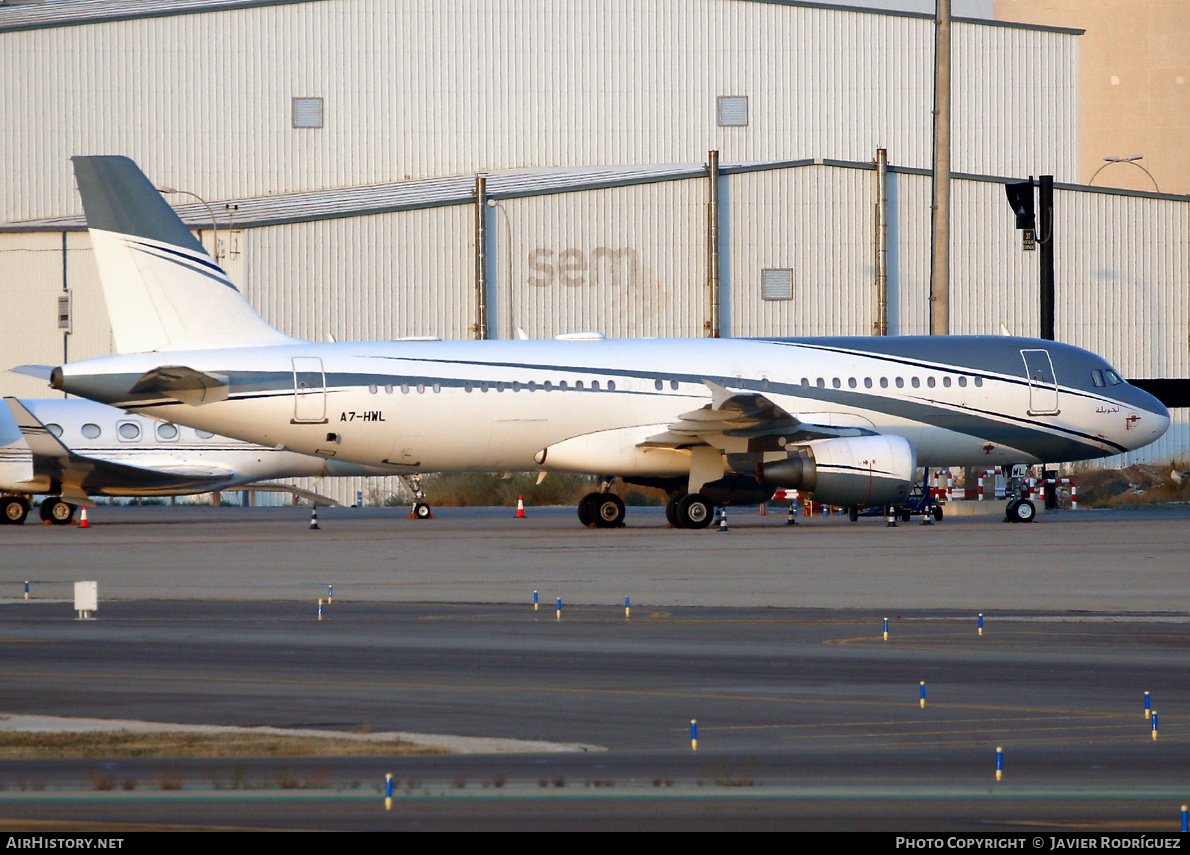 Aircraft Photo of A7-HWL | Airbus A320-214 | AirHistory.net #834731