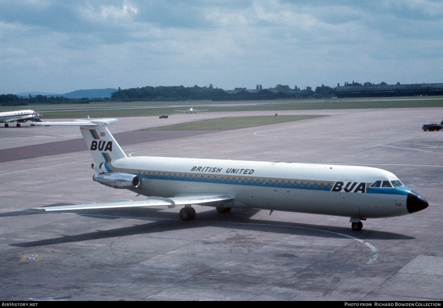 Aircraft Photo of G-AWYU | BAC 111-501EX One-Eleven | British United Airways - BUA | AirHistory.net #834852