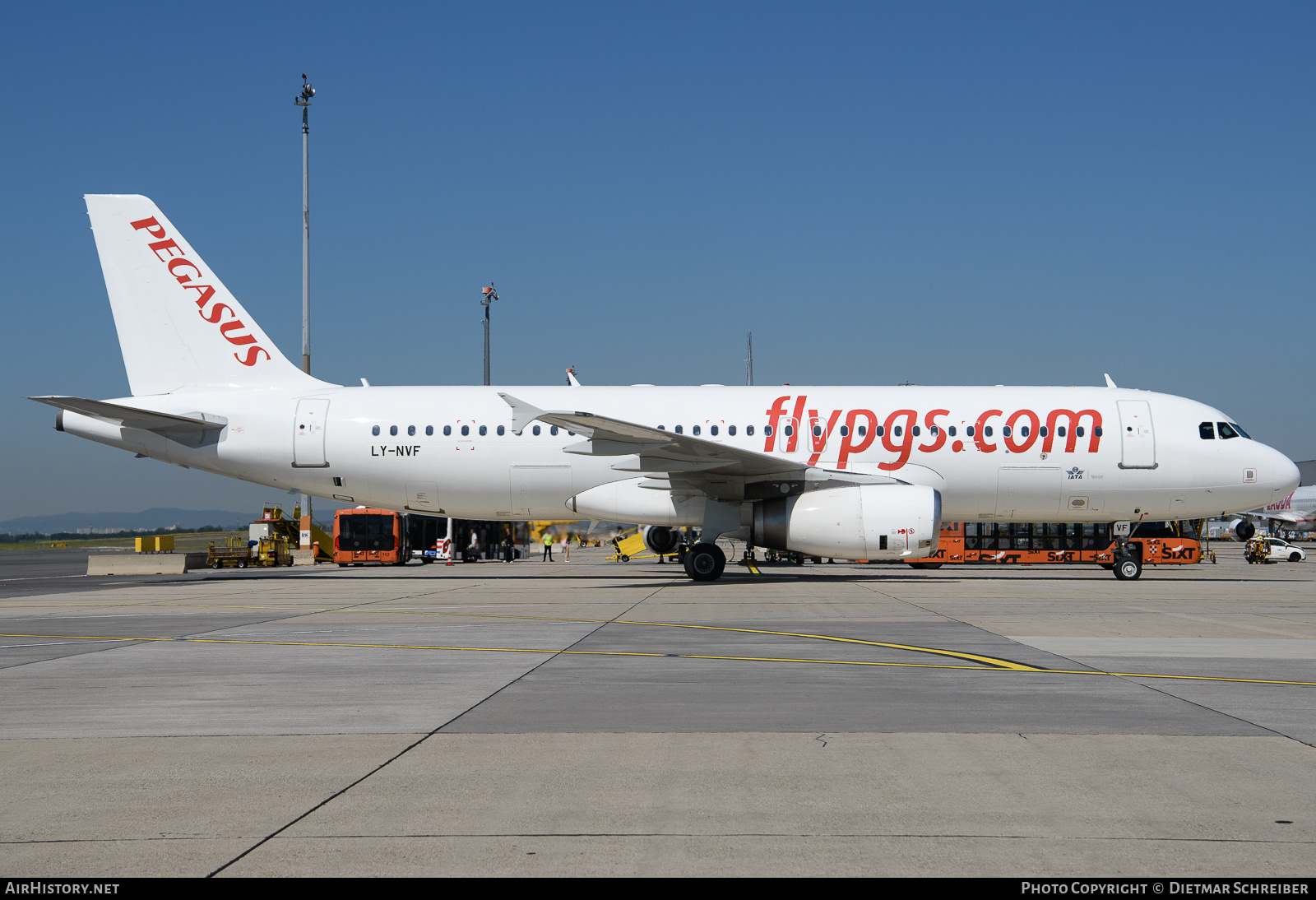 Aircraft Photo of LY-NVF | Airbus A320-232 | Pegasus Airlines | AirHistory.net #834875